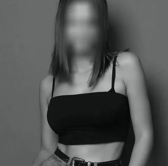Aleksandra, 31