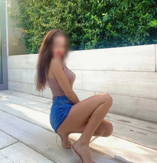 Alma, 30
