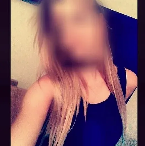 Astrid, 36