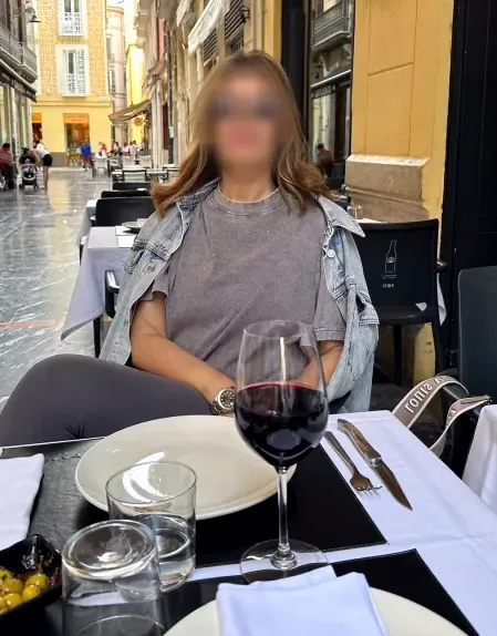 Astrid, 35
