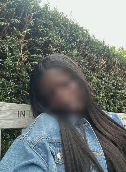 Ellen, 26