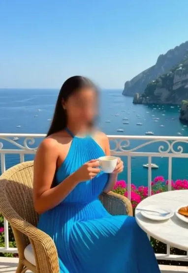 Julie, 40