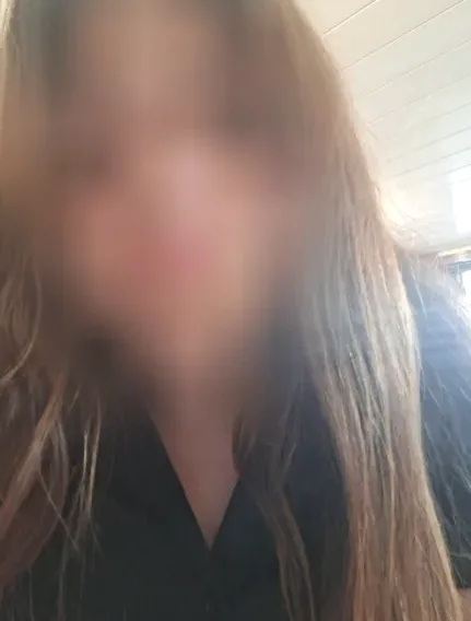 Lea, 27