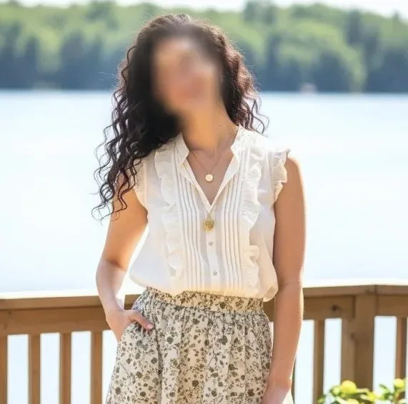 Leyla, 36