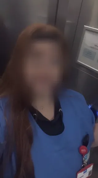 Liv, 22
