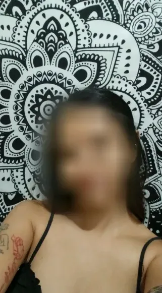 Maja, 26