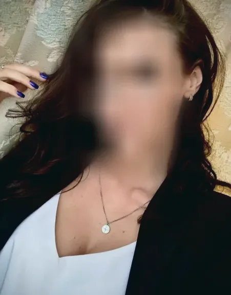 Mariam, 33