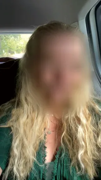 Michelle, 29