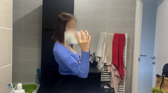 Olivia, 21