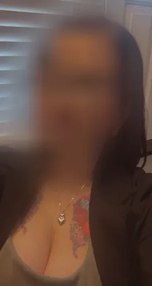 Selma, 39