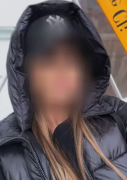 Tilde, 32