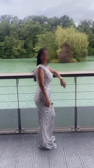 Winnie, 40